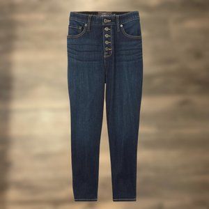 CROP SKY HIGH SKINNY JEAN – PREMIUM STRETCH DARK WASH